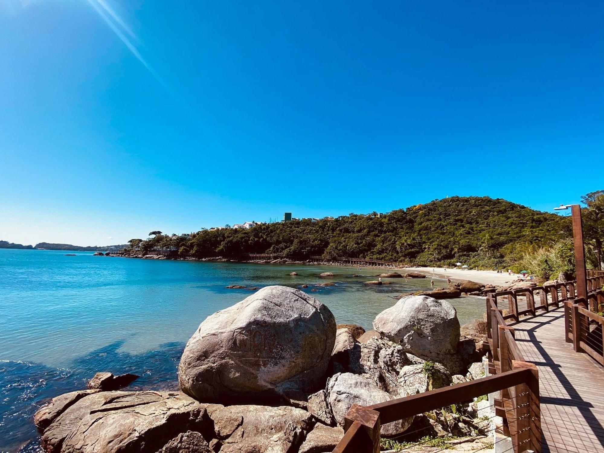 Apto Novo, Com Piscina, 250M Da Praia Bombinhas Bagian luar foto